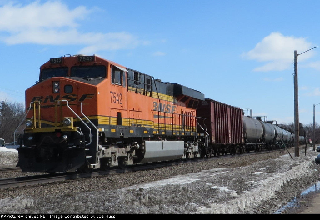 BNSF 7542 DPU